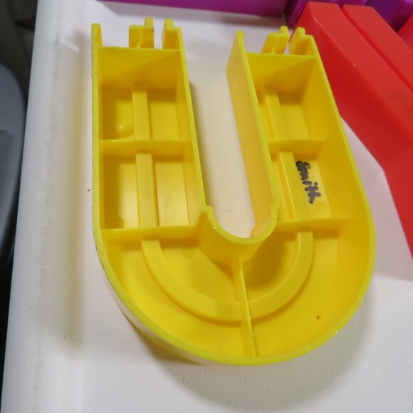 Sesame Street Alphabet Roadway Toy Vintage 1988 Playskool Replacement Letters - Picture 3 of 14